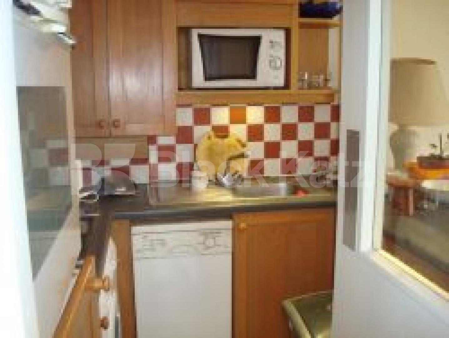 			NEW INSTRUCTION!, 1 Bedroom, 1 bath, 1 reception Flat			 Crawford Place, EDGWARE ROAD